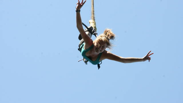 Saut à l'élastique © Whity Whyte
